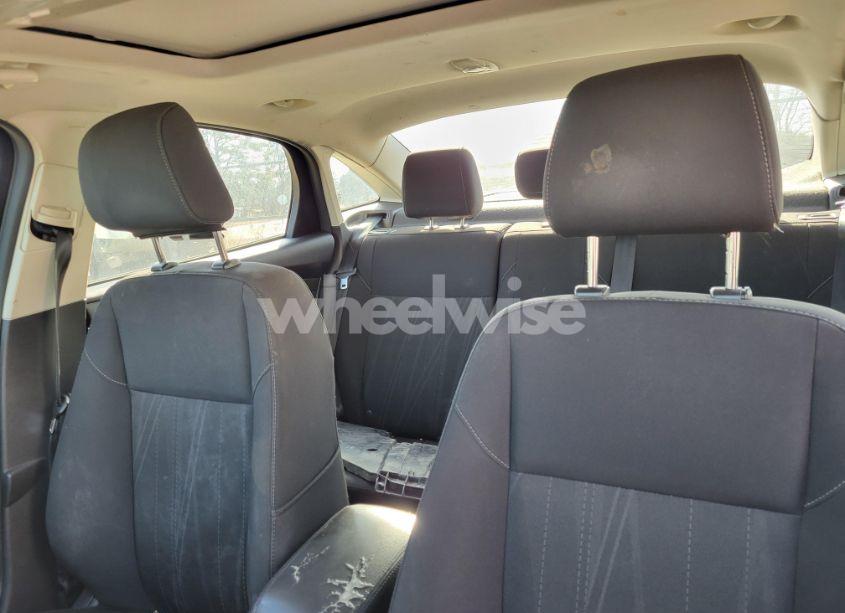 Photo 7 of 2018 Ford Focus (VIN 1FADP3H26JL214274)