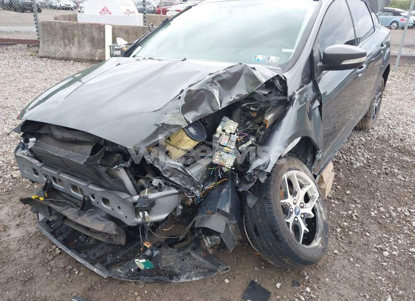 Photo 6 of 2018 Ford Focus SEL (VIN 1FADP3H27JL209925)