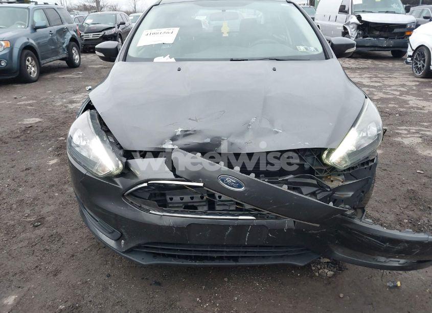 Photo 12 of 2018 Ford Focus SEL (VIN 1FADP3H27JL264620)