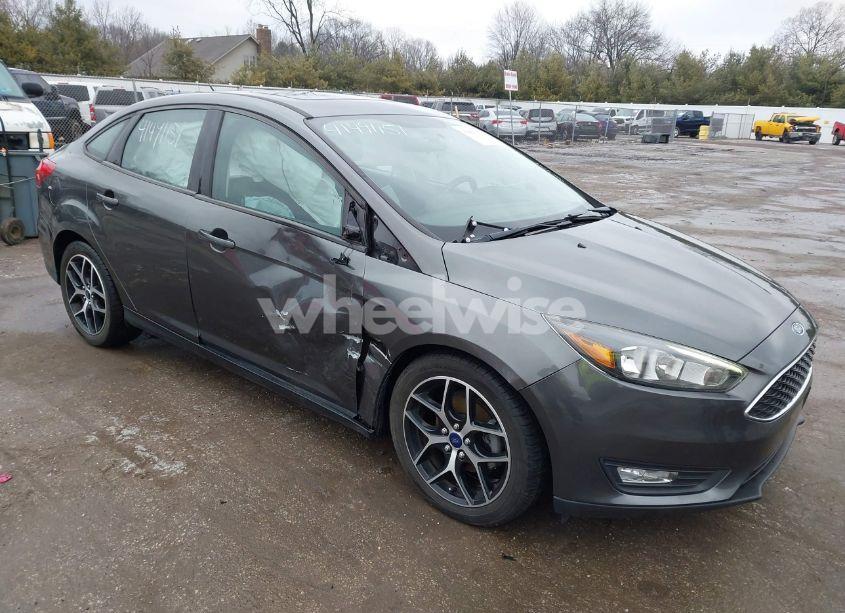 Photo 6 of 2017 Ford Focus SEL (VIN 1FADP3H28HL252759)