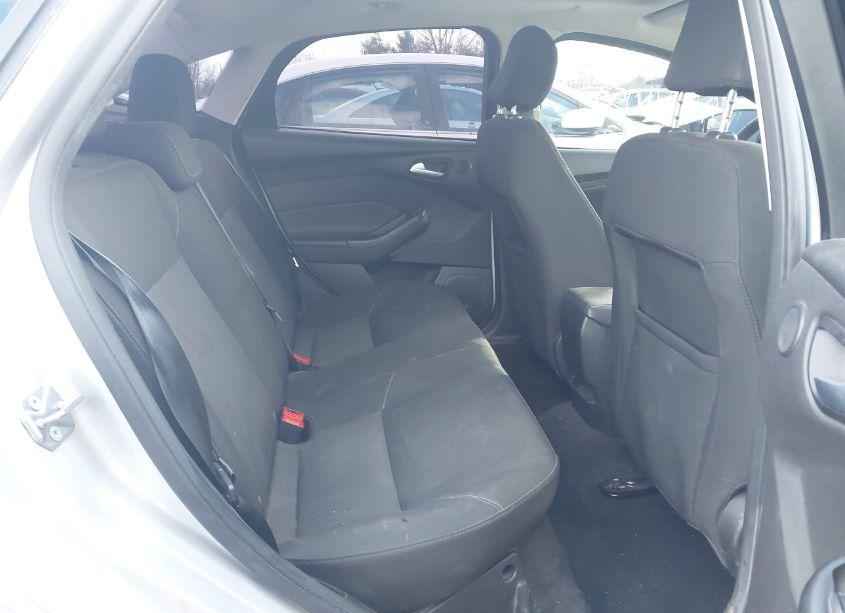 Photo 8 of 2017 Ford Focus SEL (VIN 1FADP3H28HL253524)