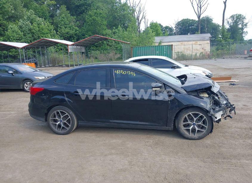 Photo 14 of 2017 Ford Focus SEL (VIN 1FADP3H28HL289729)