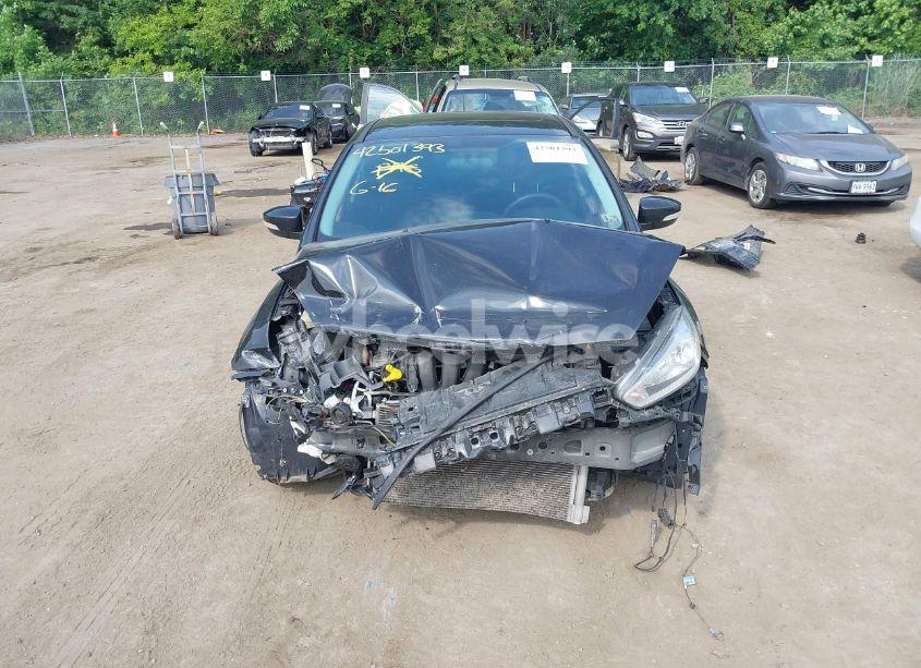 Photo 6 of 2017 Ford Focus SEL (VIN 1FADP3H28HL289729)