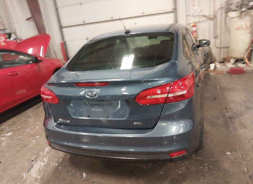 Photo 17 of 2018 Ford Focus SEL (VIN 1FADP3H28JL291910)