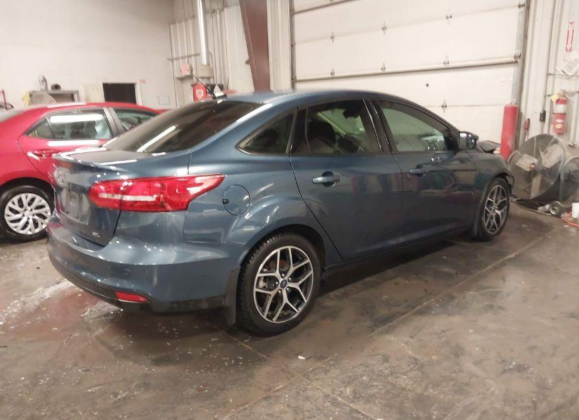 Photo 4 of 2018 Ford Focus SEL (VIN 1FADP3H28JL291910)