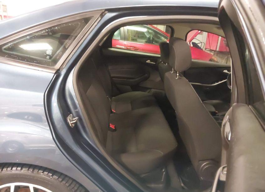 Photo 8 of 2018 Ford Focus SEL (VIN 1FADP3H28JL291910)