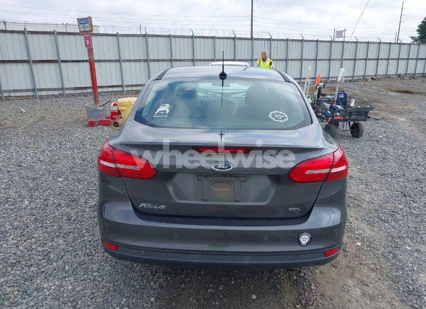 Photo 17 of 2017 Ford Focus SEL (VIN 1FADP3H29HL225375)