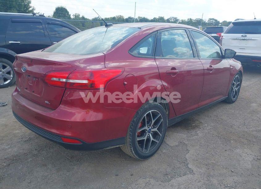 Photo 4 of 2017 Ford Focus SEL (VIN 1FADP3H29HL253371)