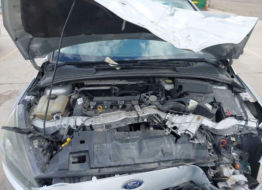 Photo 10 of 2017 Ford Focus SEL (VIN 1FADP3H29HL332586)