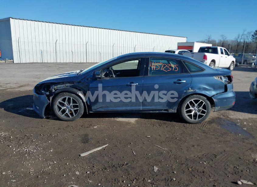 Photo 14 of 2018 Ford Focus SEL (VIN 1FADP3H29JL227620)