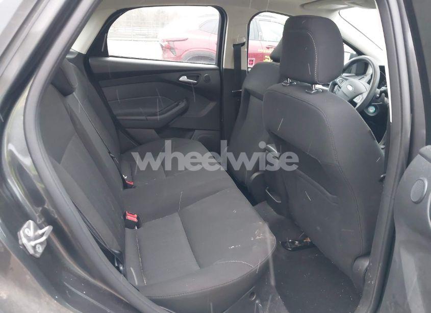 Photo 8 of 2018 Ford Focus SEL (VIN 1FADP3H29JL255501)