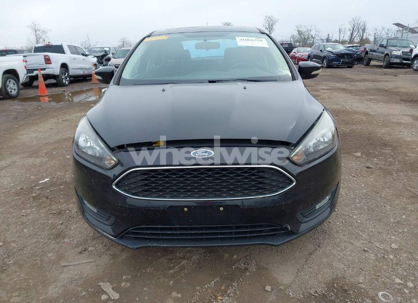 Photo 13 of 2018 Ford Focus SEL (VIN 1FADP3H2XJL222023)