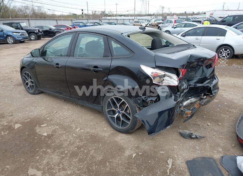 Photo 3 of 2018 Ford Focus SEL (VIN 1FADP3H2XJL222023)