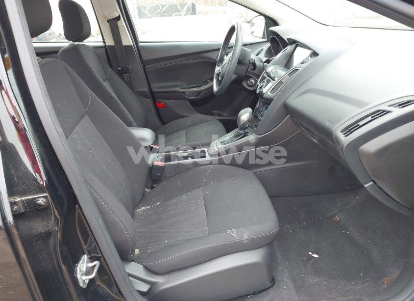 Photo 5 of 2018 Ford Focus SEL (VIN 1FADP3H2XJL222023)