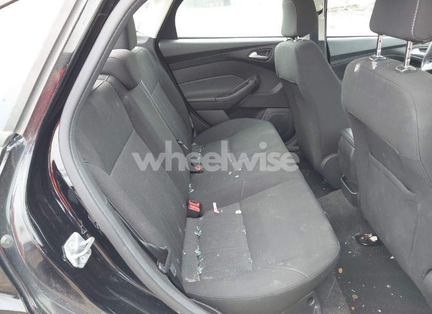 Photo 8 of 2018 Ford Focus SEL (VIN 1FADP3H2XJL222023)