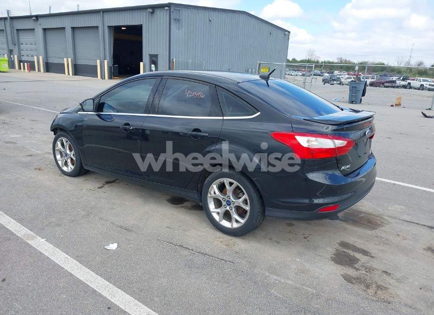 Photo 3 of 2013 Ford Focus TITANIUM (VIN 1FADP3J20DL127971)