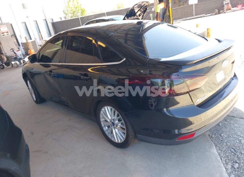 Photo 3 of 2013 Ford Focus TITANIUM (VIN 1FADP3J20DL143491)