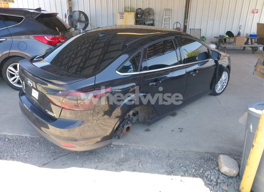 Photo 4 of 2013 Ford Focus TITANIUM (VIN 1FADP3J20DL143491)