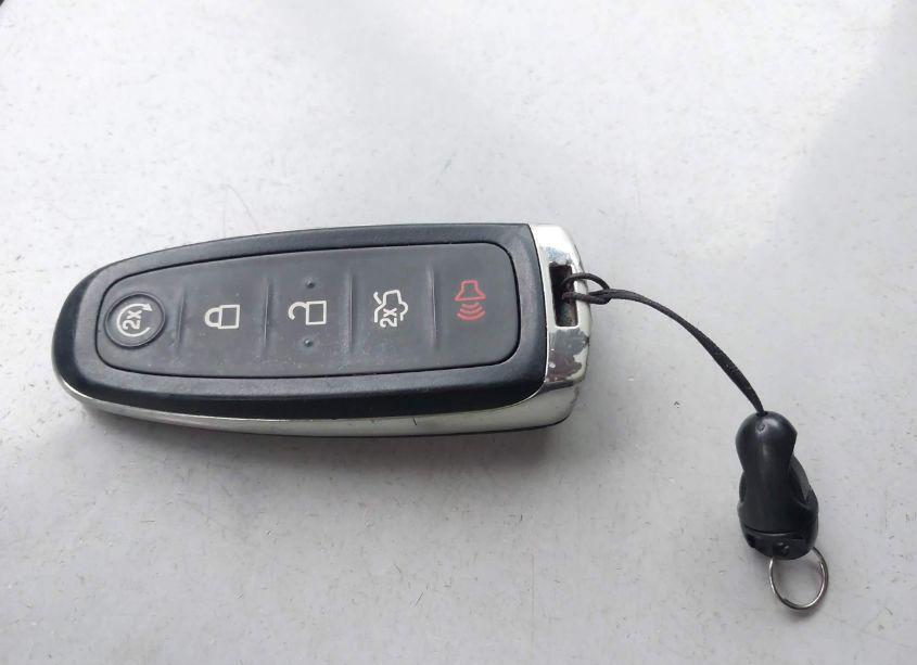 Photo 11 of 2013 Ford Focus TITANIUM (VIN 1FADP3J20DL149856)