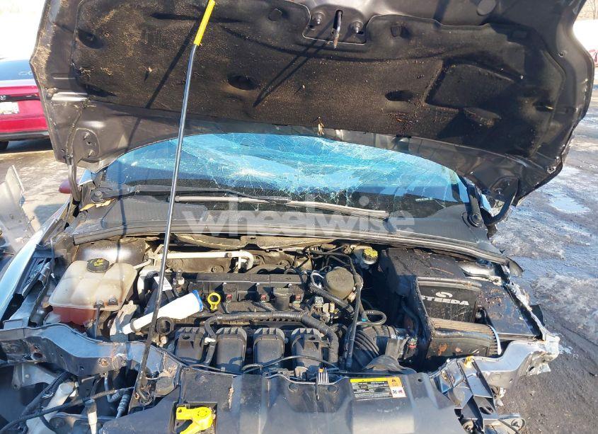 Photo 10 of 2014 Ford Focus TITANIUM (VIN 1FADP3J20EL158963)