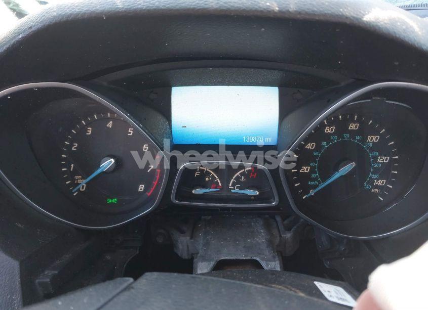 Photo 7 of 2014 Ford Focus TITANIUM (VIN 1FADP3J20EL158963)