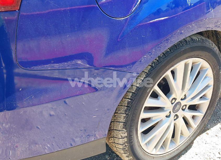 Photo 13 of 2015 Ford Focus TITANIUM (VIN 1FADP3J20FL304828)