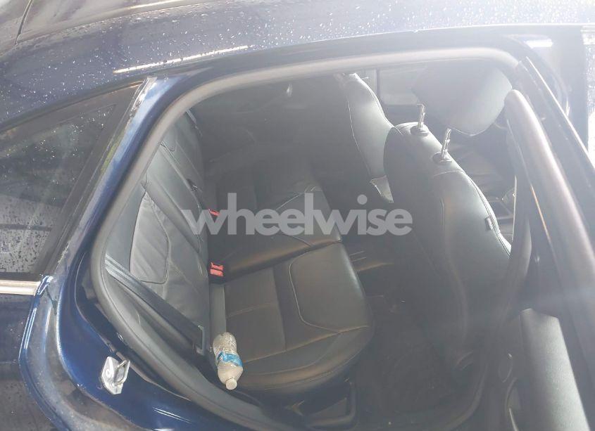 Photo 8 of 2017 Ford Focus TITANIUM (VIN 1FADP3J20HL242592)