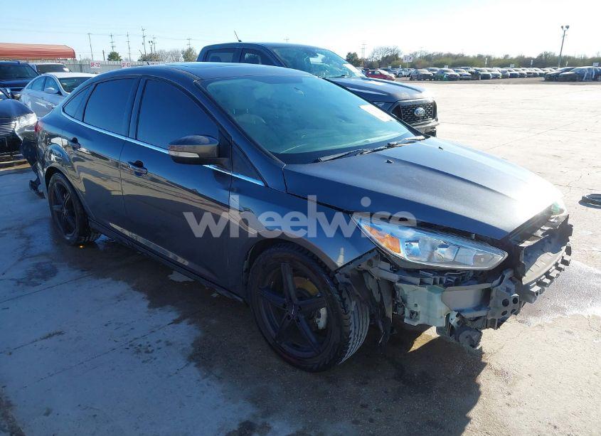 2018 Ford Focus TITANIUM (VIN 1FADP3J20JL314378) main photo