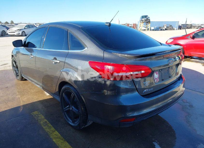 Photo 3 of 2018 Ford Focus TITANIUM (VIN 1FADP3J20JL314378)