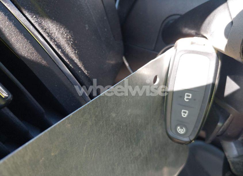 Photo 11 of 2013 Ford Focus TITANIUM (VIN 1FADP3J21DL106840)