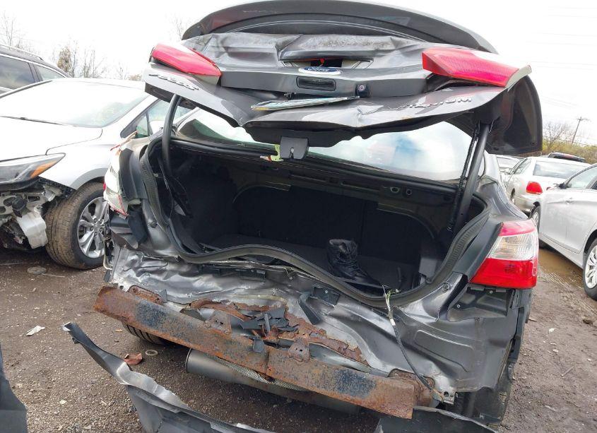 Photo 16 of 2013 Ford Focus TITANIUM (VIN 1FADP3J21DL141894)