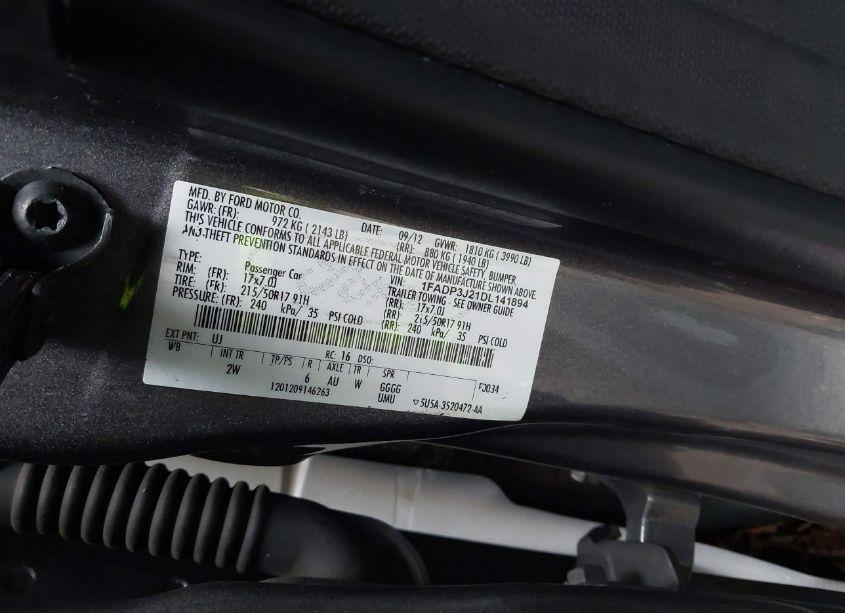 Photo 9 of 2013 Ford Focus TITANIUM (VIN 1FADP3J21DL141894)