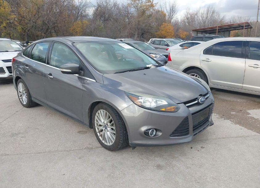 2013 Ford Focus TITANIUM (VIN 1FADP3J21DL378711) main photo