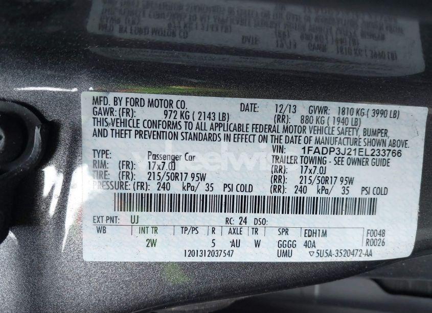 Photo 9 of 2014 Ford Focus TITANIUM (VIN 1FADP3J21EL233766)