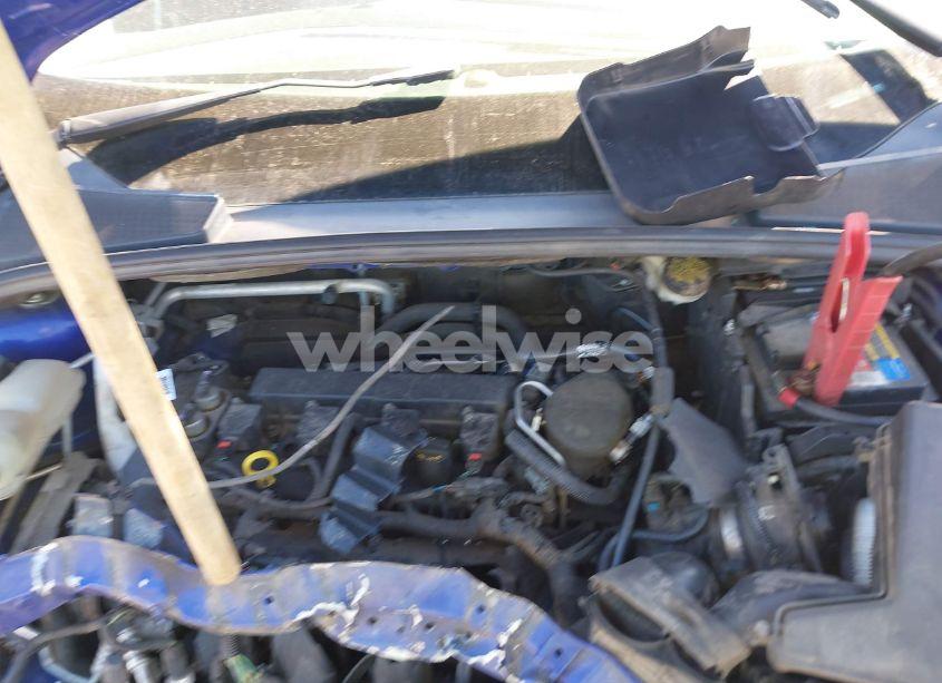 Photo 10 of 2015 Ford Focus TITANIUM (VIN 1FADP3J21FL201000)