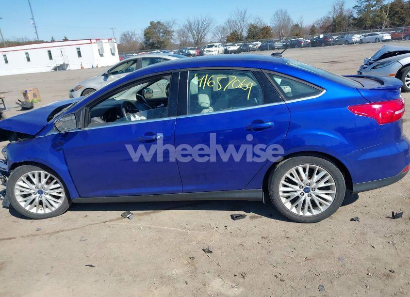 Photo 14 of 2015 Ford Focus TITANIUM (VIN 1FADP3J21FL201000)