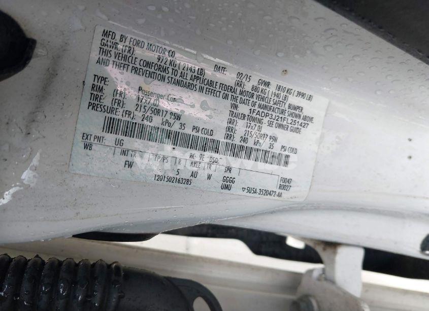 Photo 9 of 2015 Ford Focus TITANIUM (VIN 1FADP3J21FL251427)