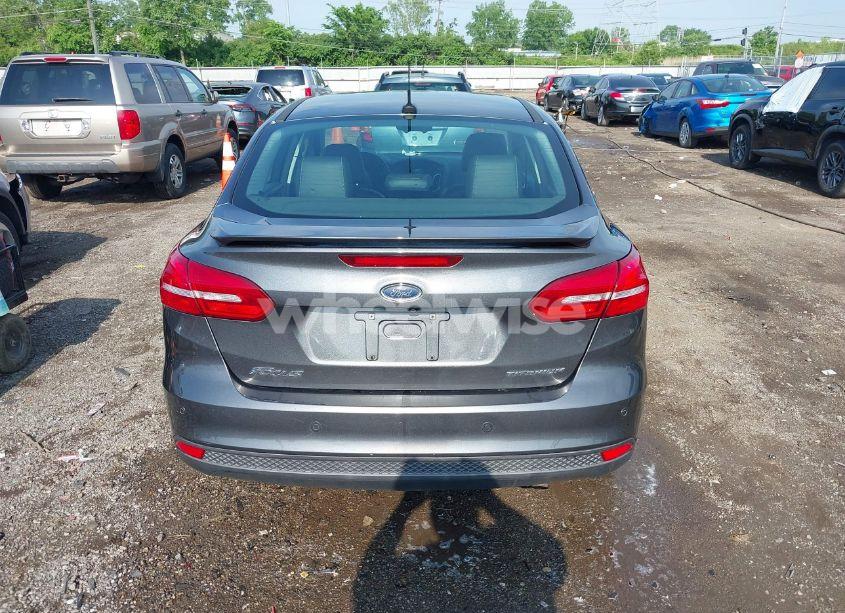 Photo 16 of 2017 Ford Focus TITANIUM (VIN 1FADP3J21HL203736)