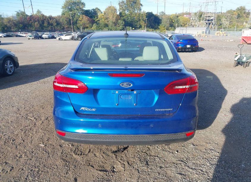 Photo 15 of 2018 Ford Focus TITANIUM (VIN 1FADP3J21JL242378)
