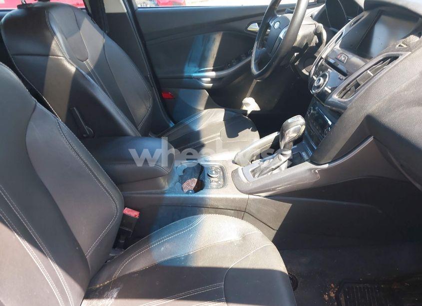 Photo 5 of 2013 Ford Focus TITANIUM (VIN 1FADP3J22DL106166)