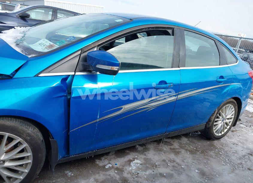 Photo 15 of 2013 Ford Focus TITANIUM (VIN 1FADP3J22DL283705)