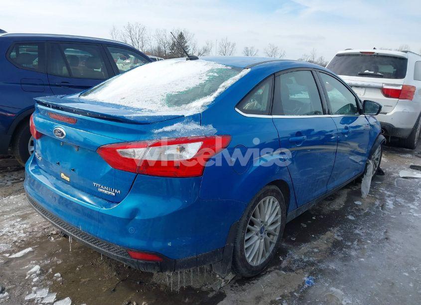 Photo 4 of 2013 Ford Focus TITANIUM (VIN 1FADP3J22DL283705)
