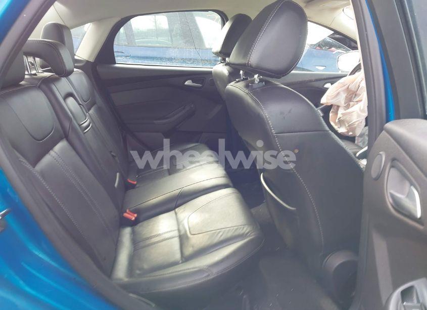 Photo 8 of 2013 Ford Focus TITANIUM (VIN 1FADP3J22DL283705)