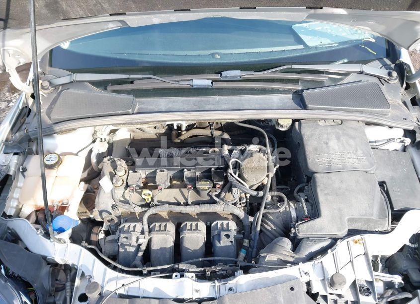 Photo 10 of 2013 Ford Focus TITANIUM (VIN 1FADP3J22DL300647)