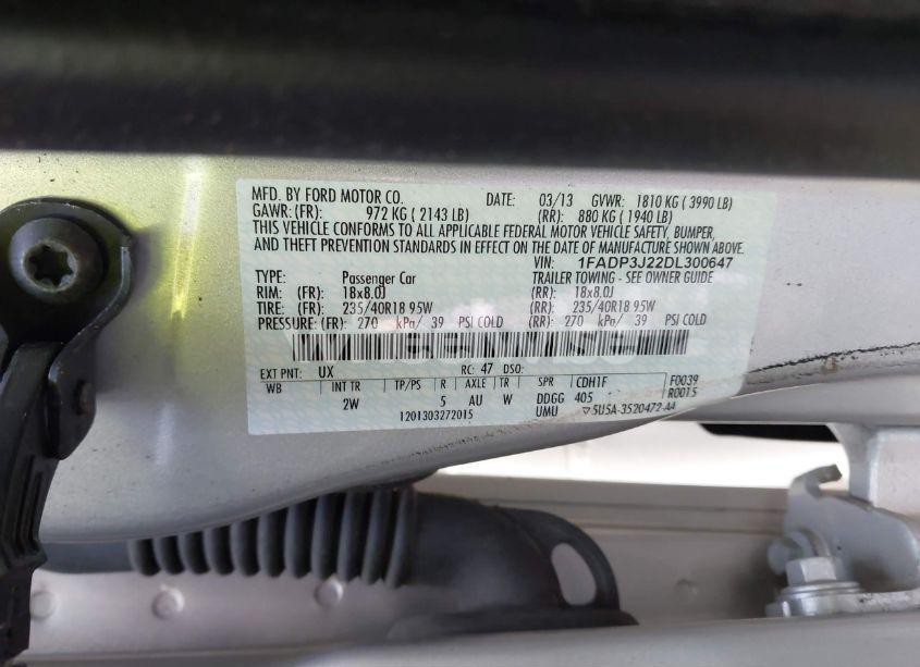 Photo 9 of 2013 Ford Focus TITANIUM (VIN 1FADP3J22DL300647)