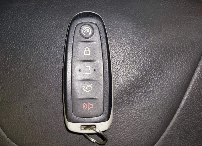 Photo 11 of 2014 Ford Focus TITANIUM (VIN 1FADP3J22EL338378)