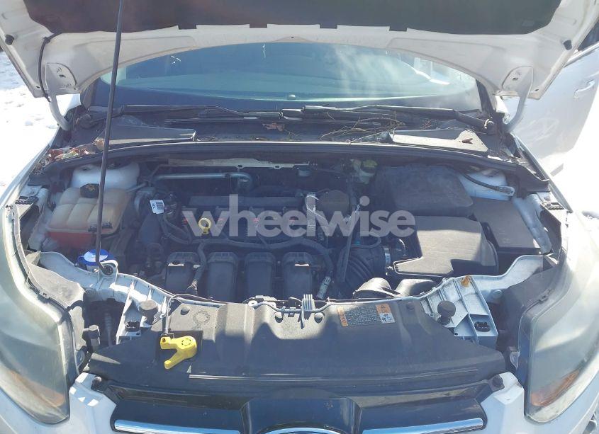 Photo 10 of 2014 Ford Focus TITANIUM (VIN 1FADP3J22EL428954)