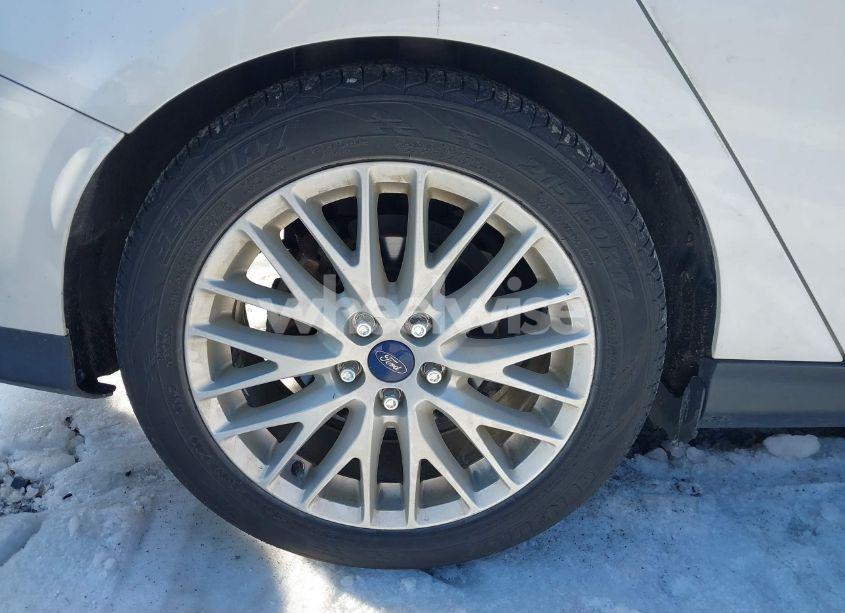 Photo 12 of 2014 Ford Focus TITANIUM (VIN 1FADP3J22EL428954)