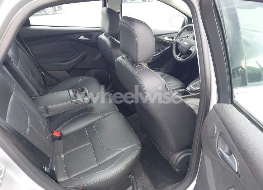 Photo 8 of 2017 Ford Focus TITANIUM (VIN 1FADP3J22HL208248)