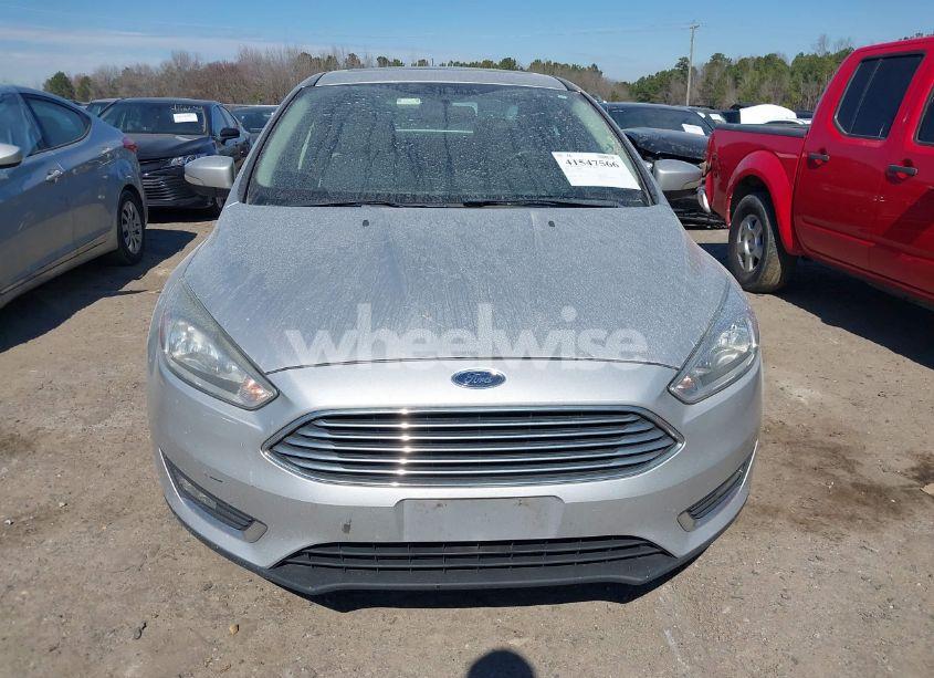 Photo 12 of 2017 Ford Focus TITANIUM (VIN 1FADP3J22HL230024)